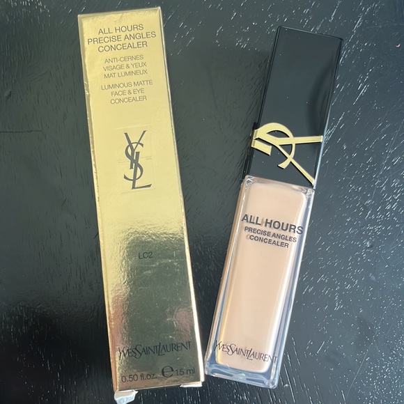 Yves Saint Laurent- All Hours Creaseless Precise Angles Concealer LC2 - Picture 3 of 5